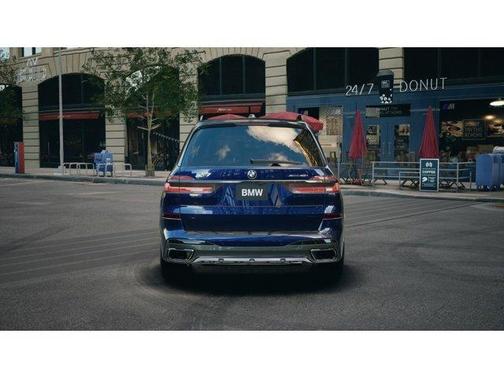 Blue 2026 BMW X7 xDrive40i