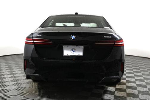 2026 BMW 530 i xDrive