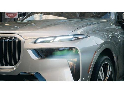 Gray 2027 BMW X7 xDrive40i