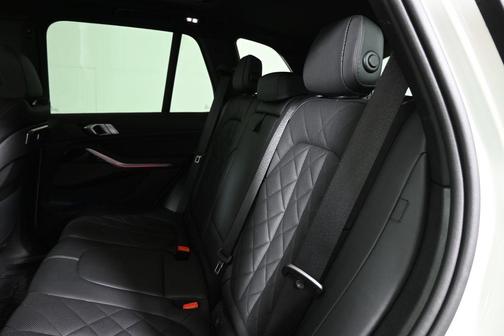 2025 BMW X5 PHEV xDrive50e