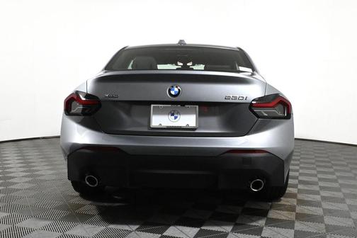 2025 BMW 230 i xDrive
