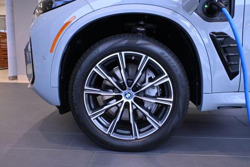 2025 BMW X5 PHEV xDrive50e