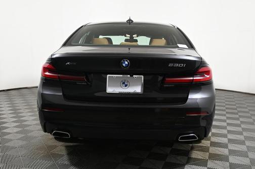 2023 BMW 530 i xDrive