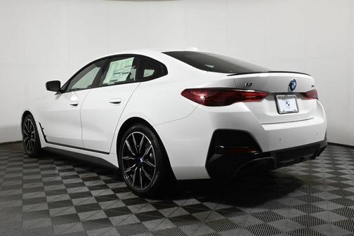 2025 BMW i4 Gran Coupe xDrive40