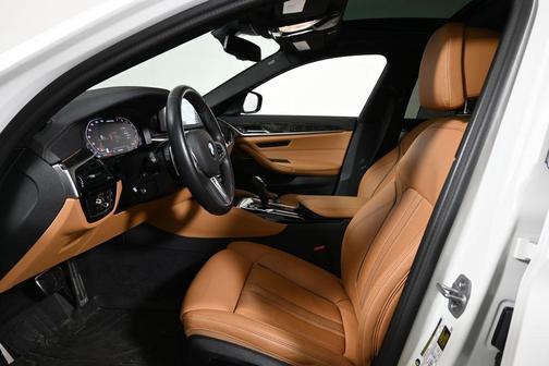 2023 BMW M550 i xDrive