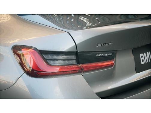 2026 BMW 330 I XDrive NA