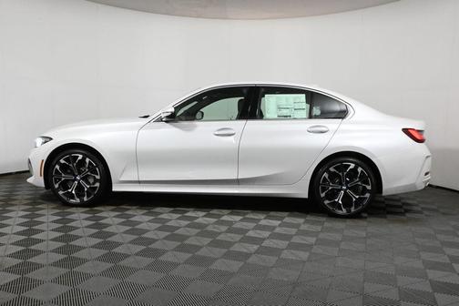 2025 BMW 330 i xDrive