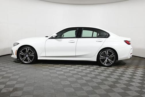 Alpine White 2023 BMW 330 i xDrive
