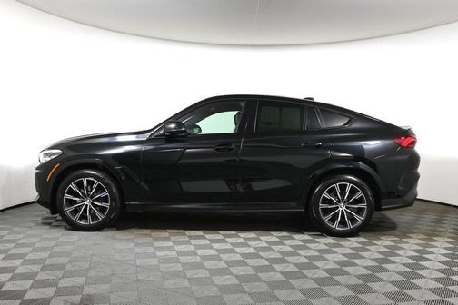 Black Sapphire Metallic 2021 BMW X6 xDrive40i