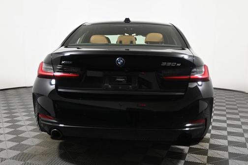 2023 BMW 330e xDrive