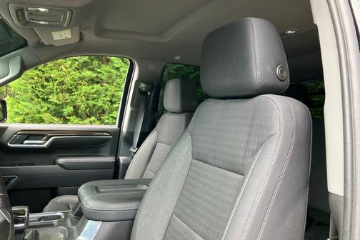 Black 2022 Chevrolet Silverado 1500 RST