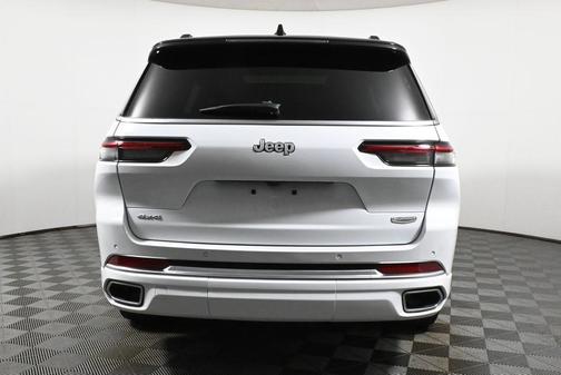 2025 Jeep Grand Cherokee L Summit