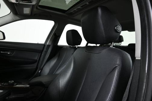 2016 BMW 320 i xDrive