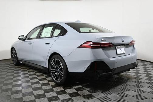 2026 BMW 530 i xDrive