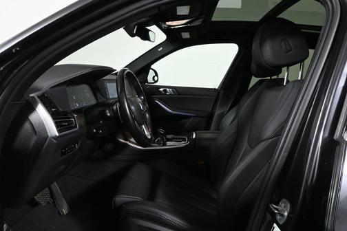 Dark Graphite Metallic 2021 BMW X5 xDrive40i