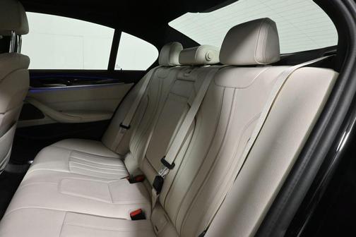 2019 BMW 540 i xDrive