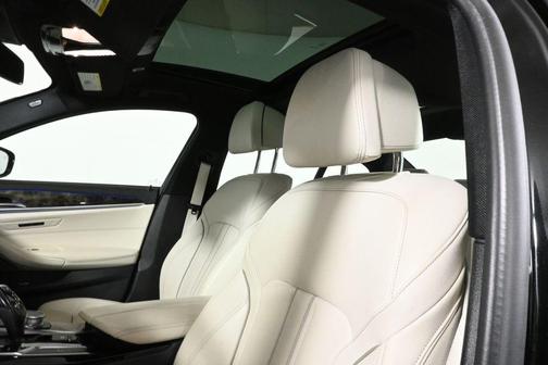 2019 BMW 540 i xDrive