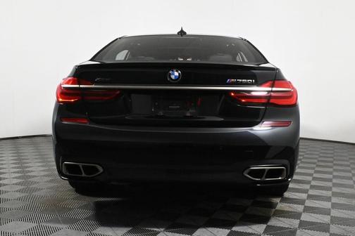 2019 BMW M760 i xDrive