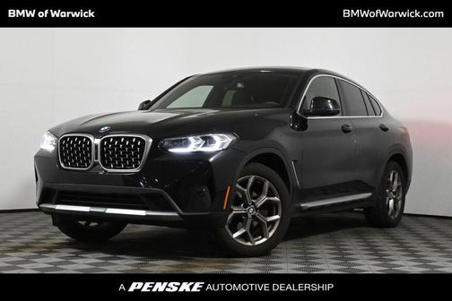 2023 BMW X4 xDrive30i