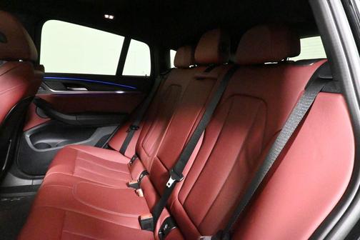 2023 BMW X4 xDrive30i