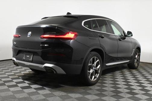 2023 BMW X4 xDrive30i