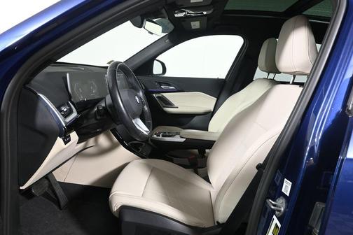 Phytonic Blue Metallic 2023 BMW X1 xDrive28i