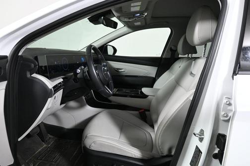 Pearl 2025 Hyundai TUCSON Hybrid Limited