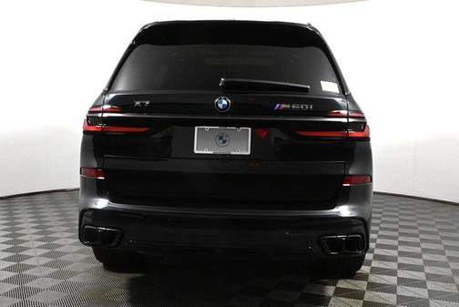 2026 BMW X7 M60i