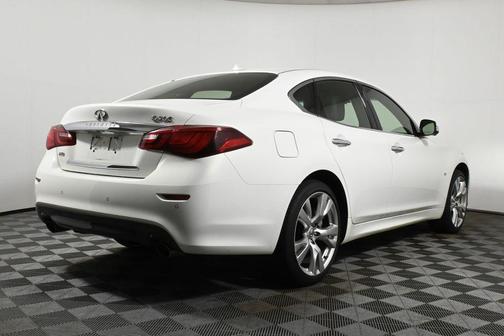 2015 INFINITI Q70 3.7X