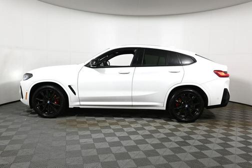 2024 BMW X4 M40i