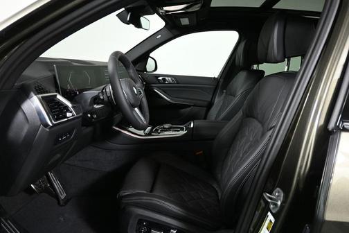 Green 2026 BMW X5 xDrive40i