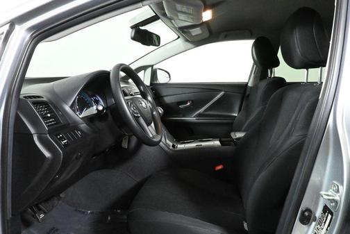 2015 Toyota Venza LE