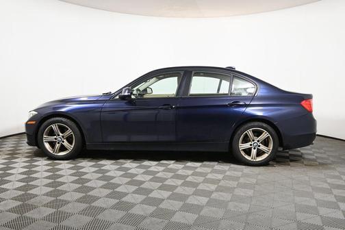 Imperial Blue Metallic 2014 BMW 320 i xDrive