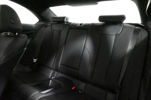 2025 BMW 230 i xDrive
