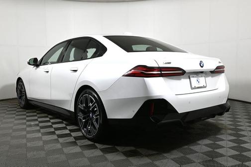 2026 BMW 540 i xDrive