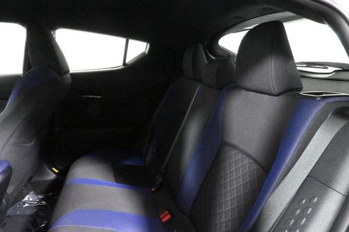 2021 Toyota C-HR XLE