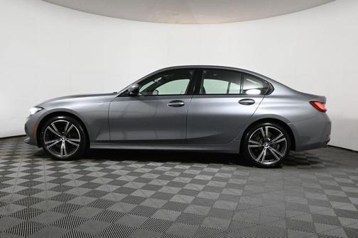 2023 BMW 330 i xDrive