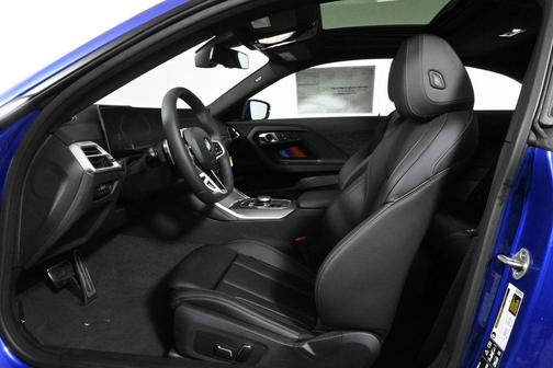 2026 BMW 230 i xDrive