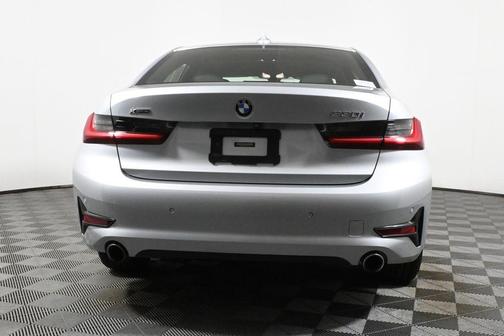 2020 BMW 330 i xDrive