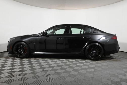 2025 BMW M5 Base