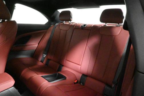 2026 BMW 230 i xDrive