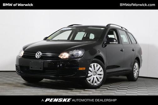 Black Uni 2013 Volkswagen Jetta SportWagen SE