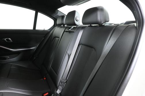 2026 BMW 330 I XDrive NA