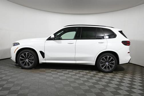 Alpine White 2026 BMW X5 xDrive40i