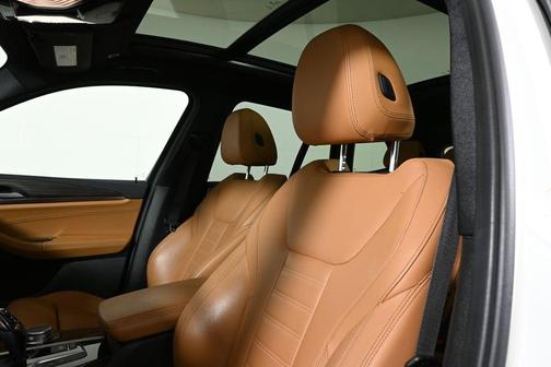 Alpine White 2021 BMW X3 M40i