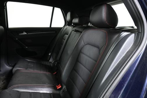 2017 Volkswagen Golf GTI SE 4-Door