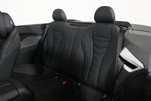 2026 BMW M850 i xDrive