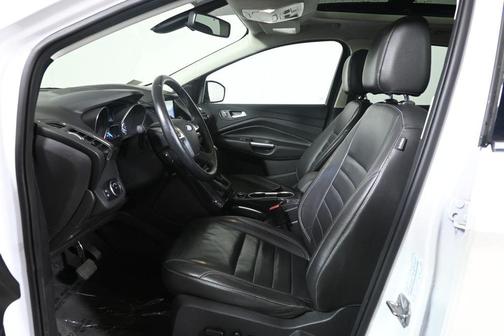 White Platinum Tri-Coat Metallic 2016 Ford Escape Titanium