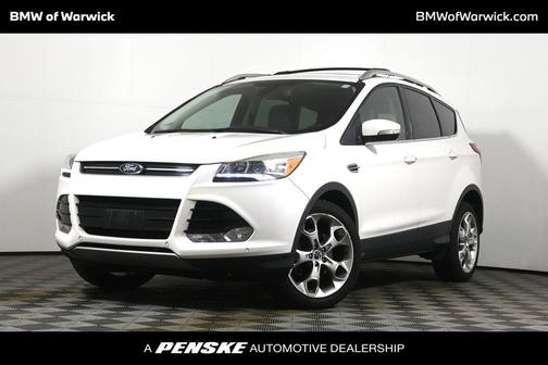 White Platinum Tri-Coat Metallic 2016 Ford Escape Titanium