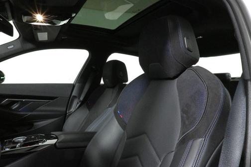 2024 BMW 530 i xDrive